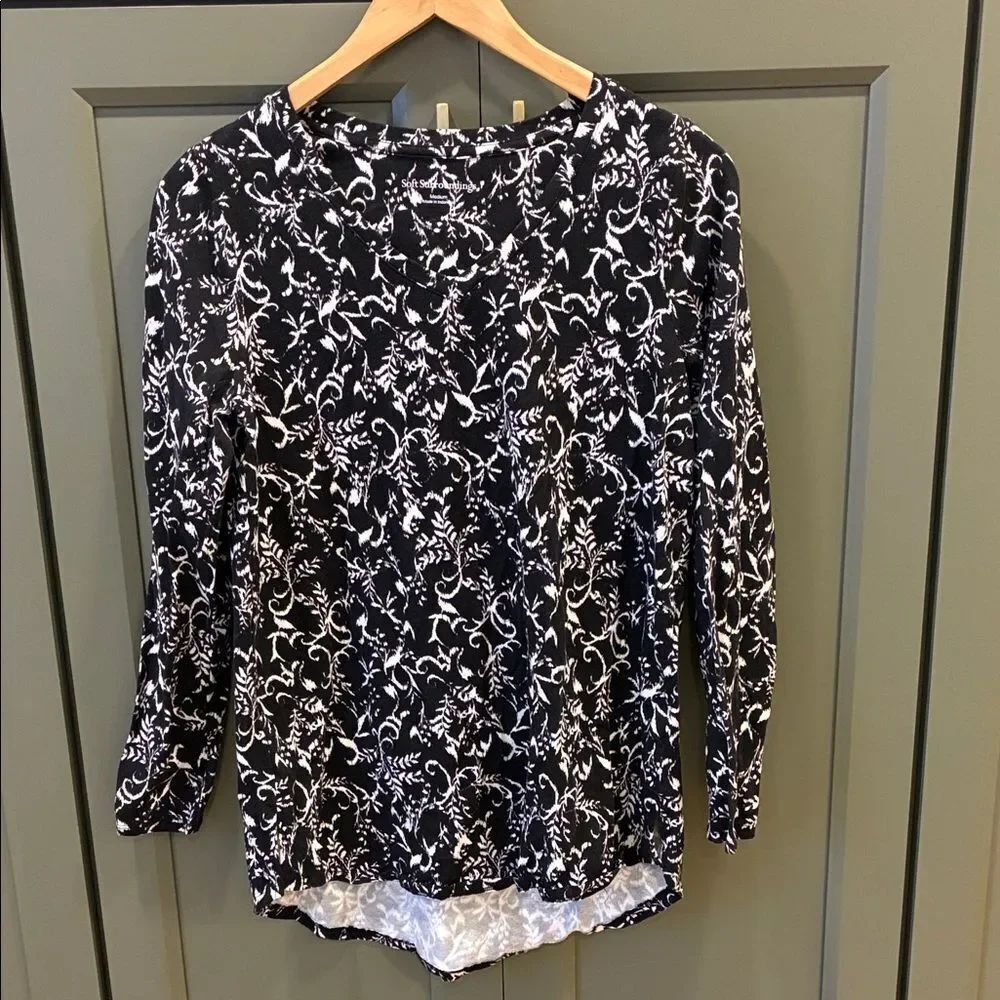 Soft Surroundings Black and White Floral Long Sleeve Top